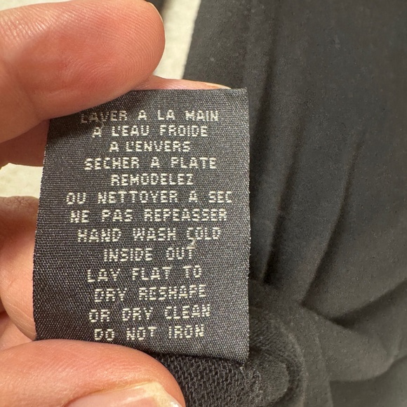 Digital Clothing Turtleneck Sweater Womens Size Medium Black Lightweight - Picture 5 of 8